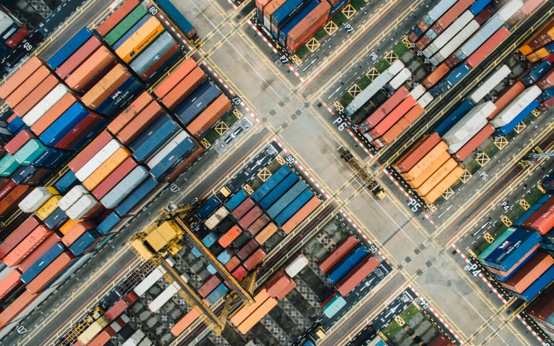 Logistyka międzynarodowa – co to jest i jakie są jej cechy?